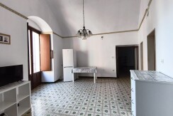ZONA C. STORICO / Rif. 570 (Appartamento con terrazzo esclusivo)