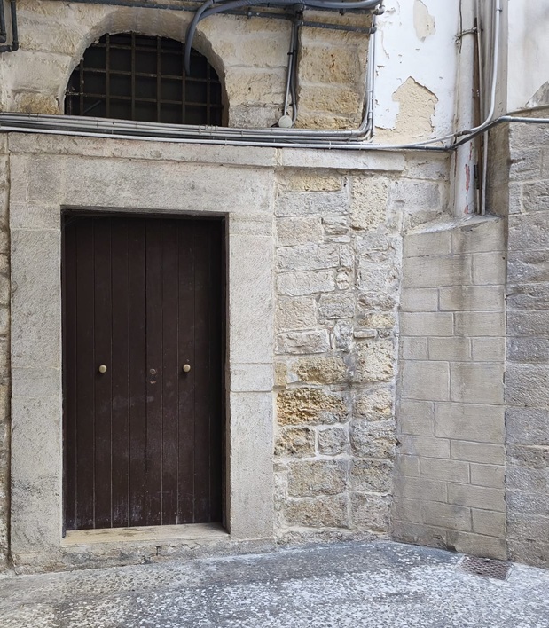 ZONA C. STORICO / Rif. 571 (A pochi passi dal porto)