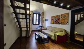 ZONA C. STORICO / Rif. 572 (nel cuore della zona Ebraica)